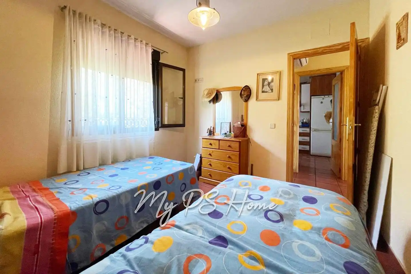 Habitación de Casa o chalet en venta en Barajas de Melo con Aire acondicionado, Jardín privado y Amueblado