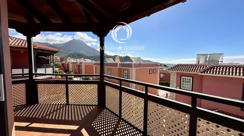 Foto 2 de Casa adosada en venta en La Mesana, Casco Urbano, Adeje