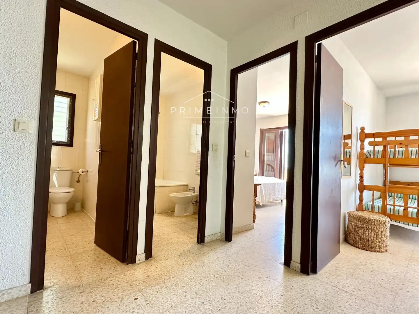 Casa o chalet en venta en Vandellòs i l'Hospitalet de l'Infant con Terraza, Amueblado y Alarma