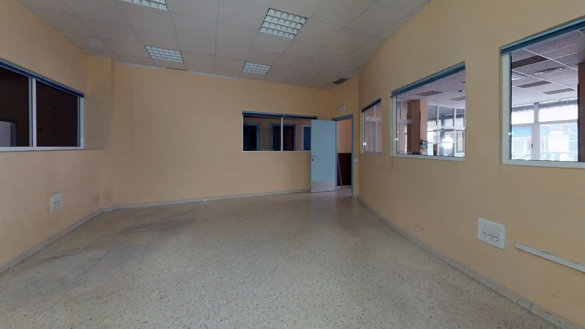 Oficina en venta en Sevilla con Aire acondicionado
