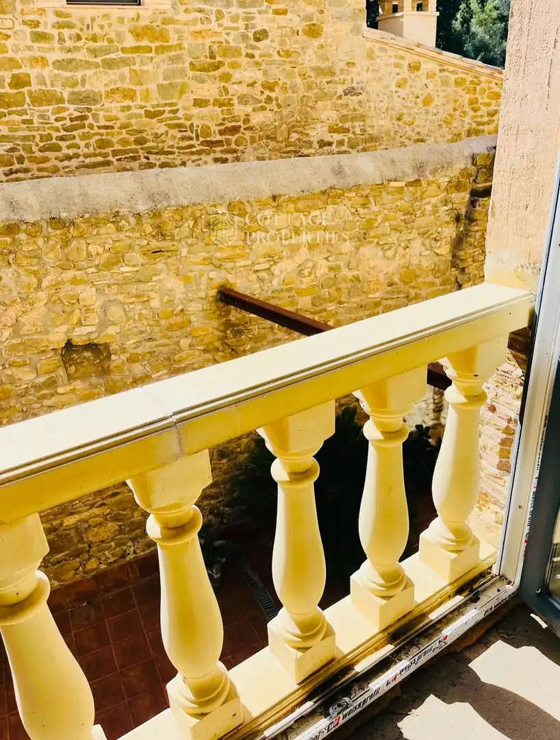 Terraza de Edificio en venta en Camós