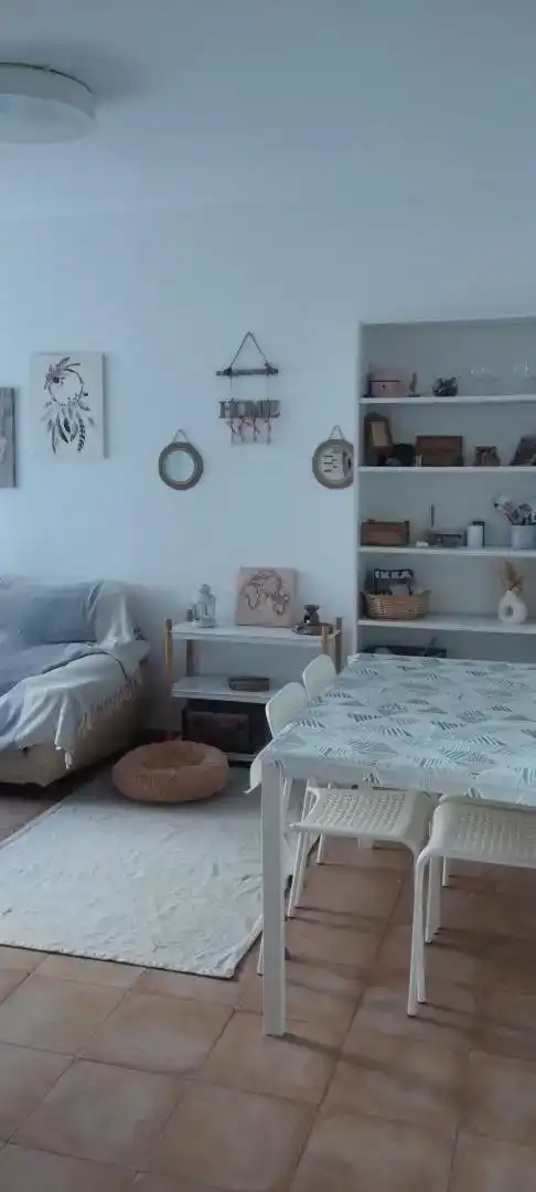 Wohnzimmer von Wohnung zur Miete in Navajas