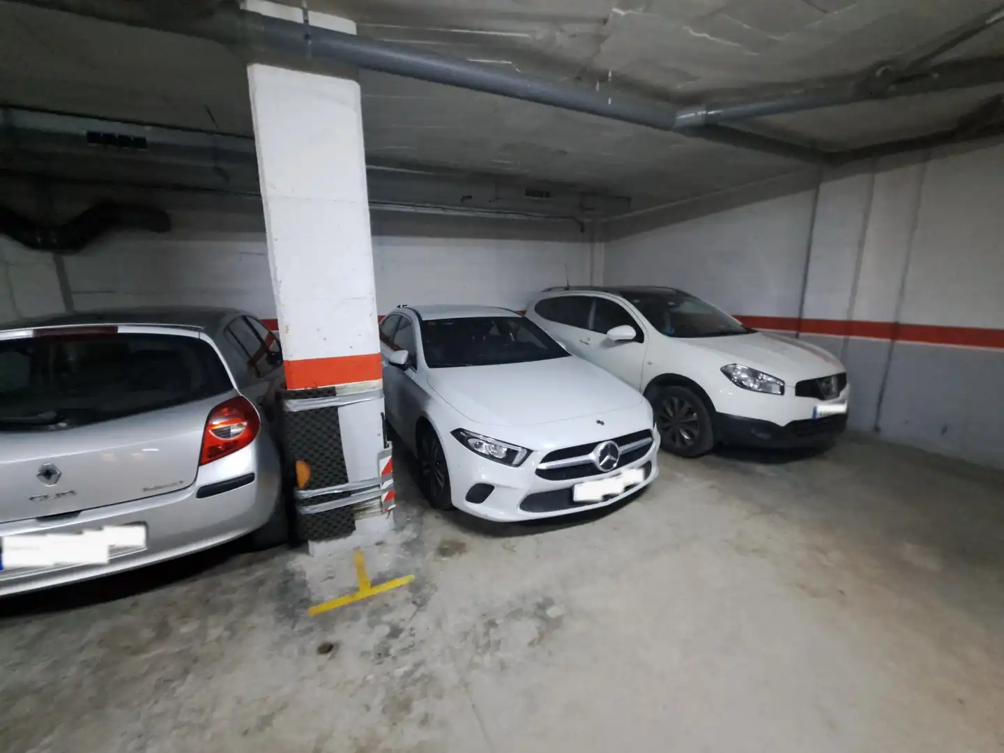 Aparcament de Dúplex en venda en Rubí amb Aire condicionat, Calefacció i Terrassa