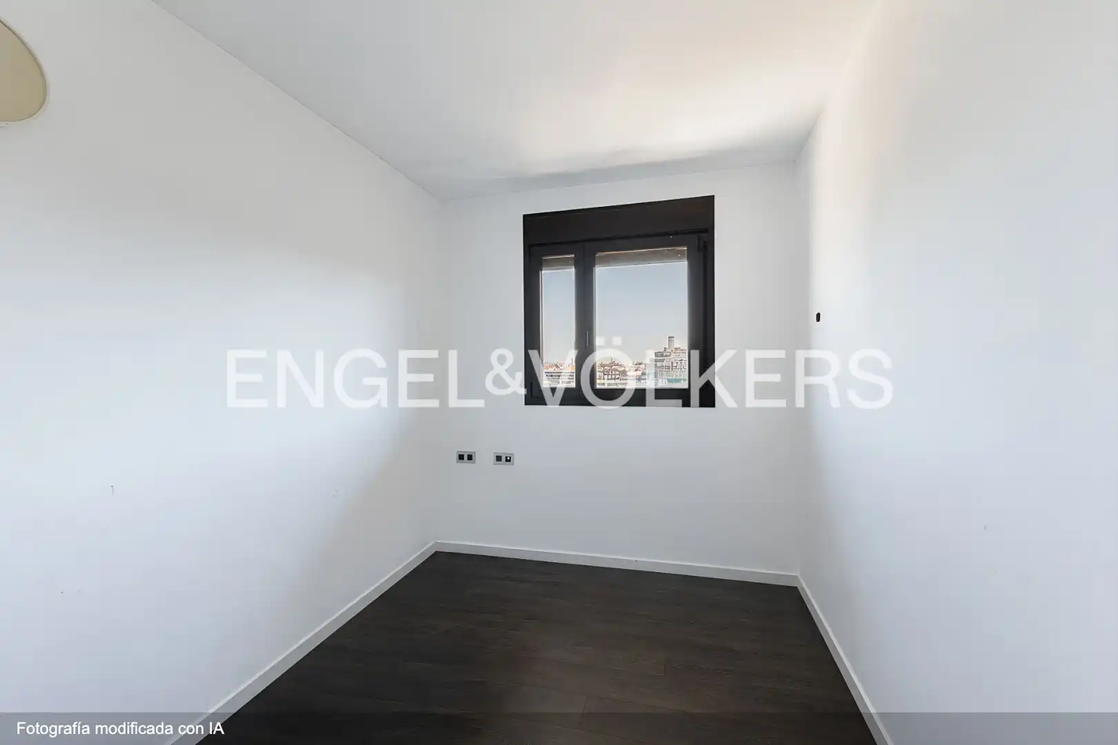 Bedroom of Flat for sale in Barcelona  with Air Conditioner, Heating and Parquet flooring