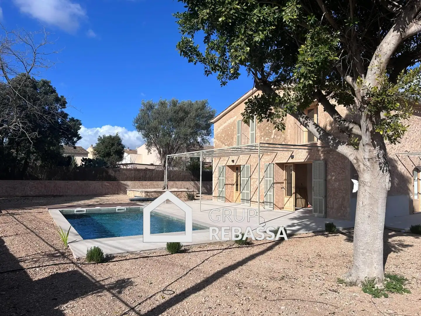 Vista exterior de Casa o xalet en venda en Marratxí amb Aire condicionat, Jardí privat i Terrassa