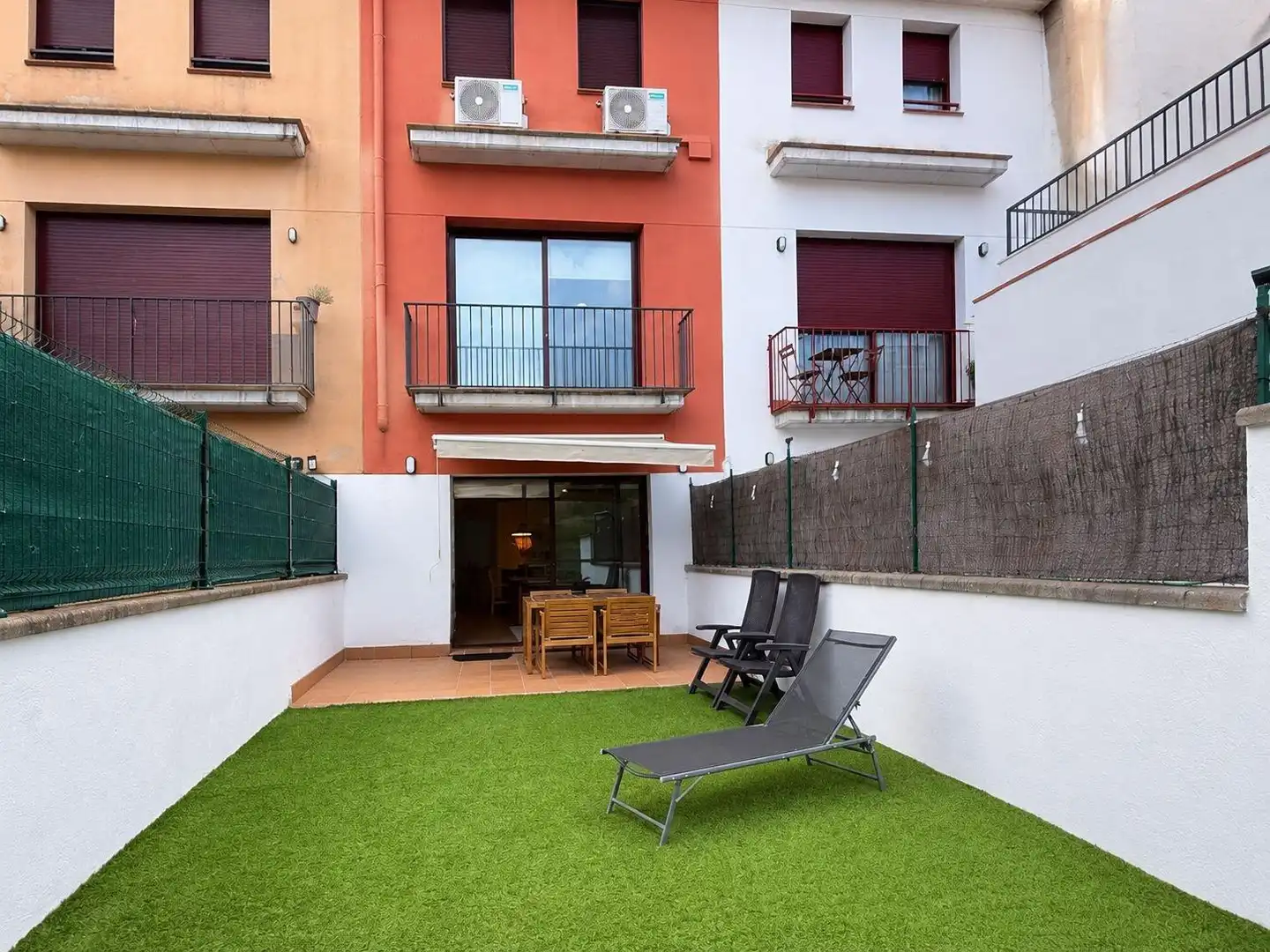Terrassa de Casa adosada en venda en Castellar del Vallès amb Aire condicionat, Calefacció i Jardí privat