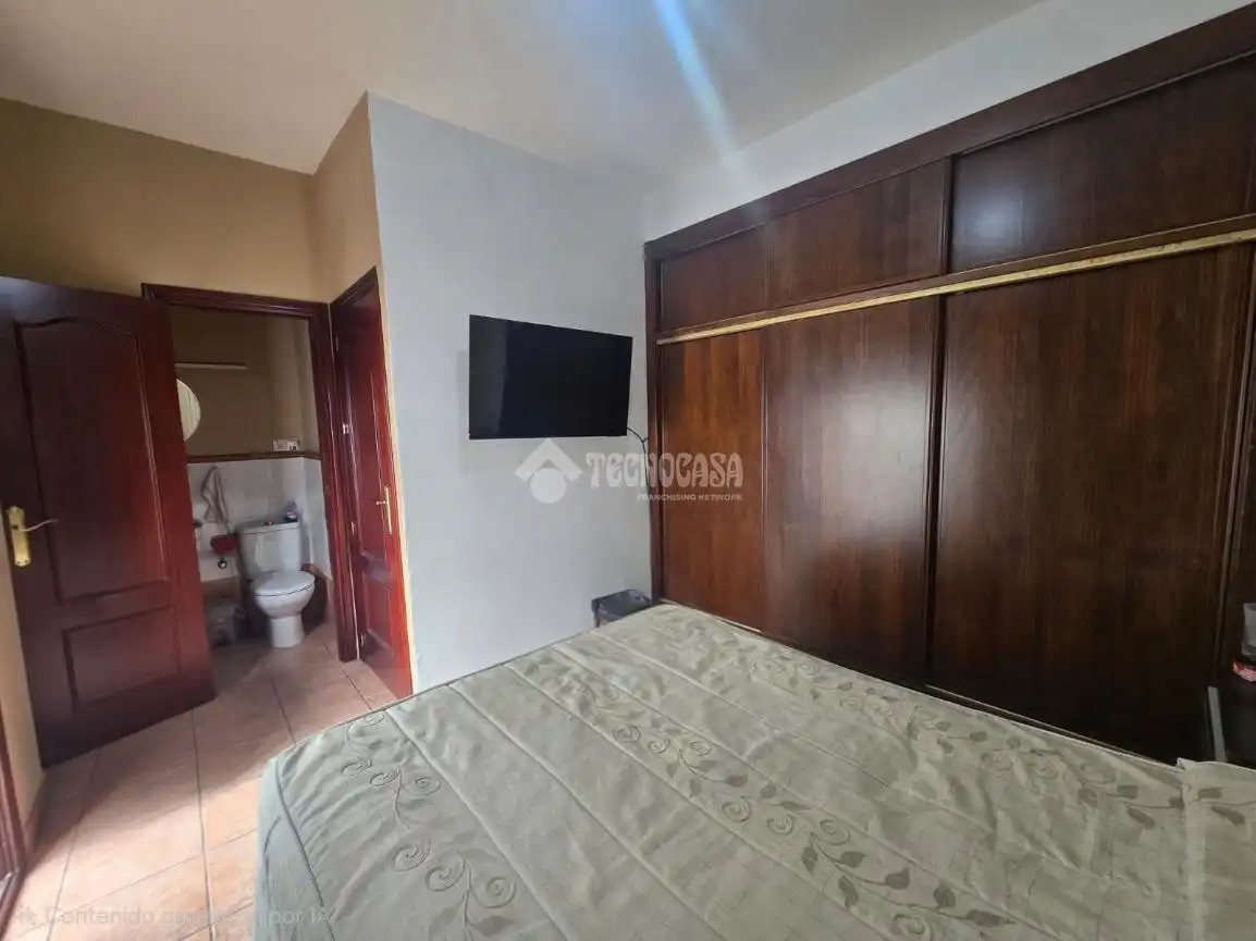 Casa adosada en venta en Morón de la Frontera
