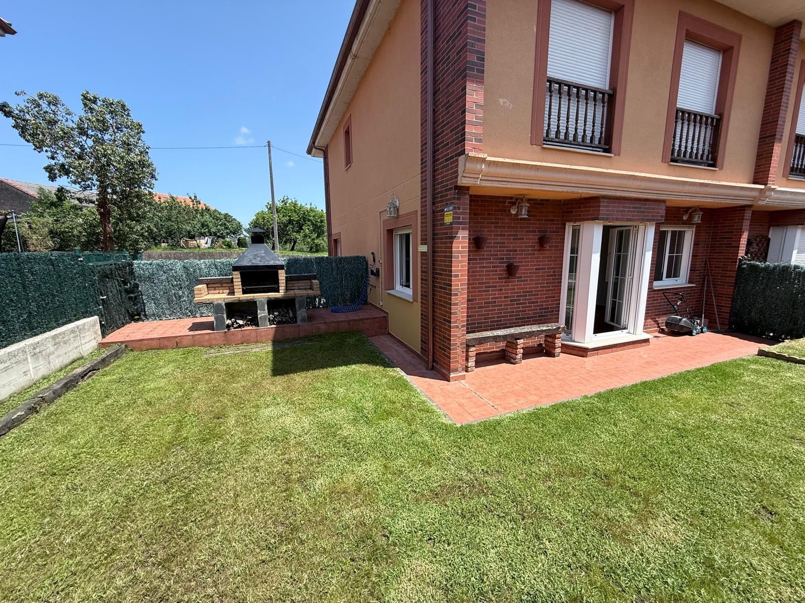 Garden of Single-family semi-detached for sale in Piélagos  with Heating, Private garden and Parquet flooring
