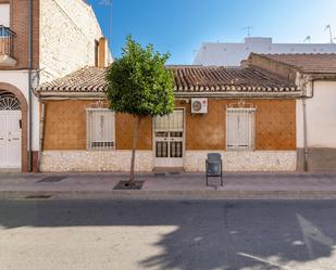 Vista exterior de Casa o xalet en venda en Armilla amb Traster