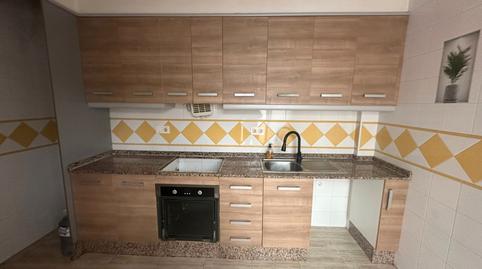 Foto 5 de Casa adosada de lloguer a Calle Salvador Dalí, Redován, Alicante