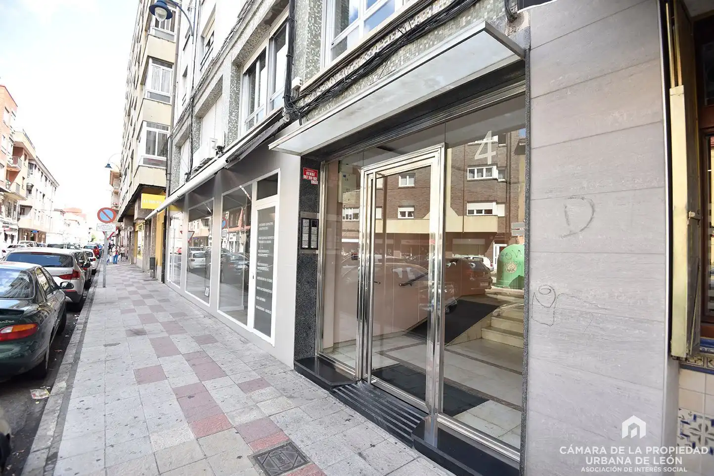 Piso de alquiler en León Capital  con Calefacción