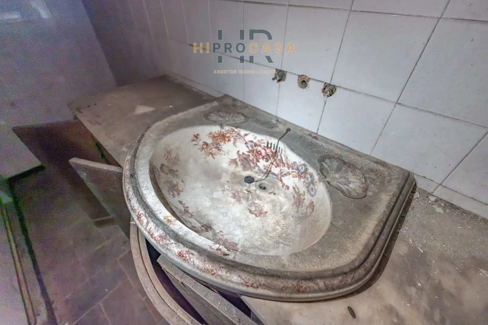 Bany de Residencial en venda en Falset