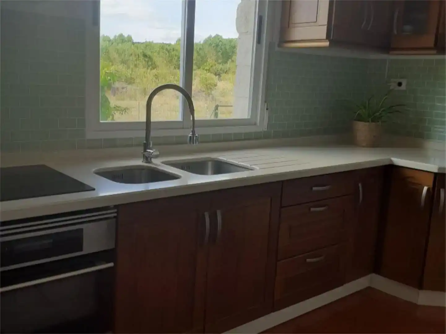 Cocina de Casa o chalet en venta en Arganza con Jardín privado, Trastero y Piscina