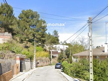 Casa amb piscina en venda a Vacarisses