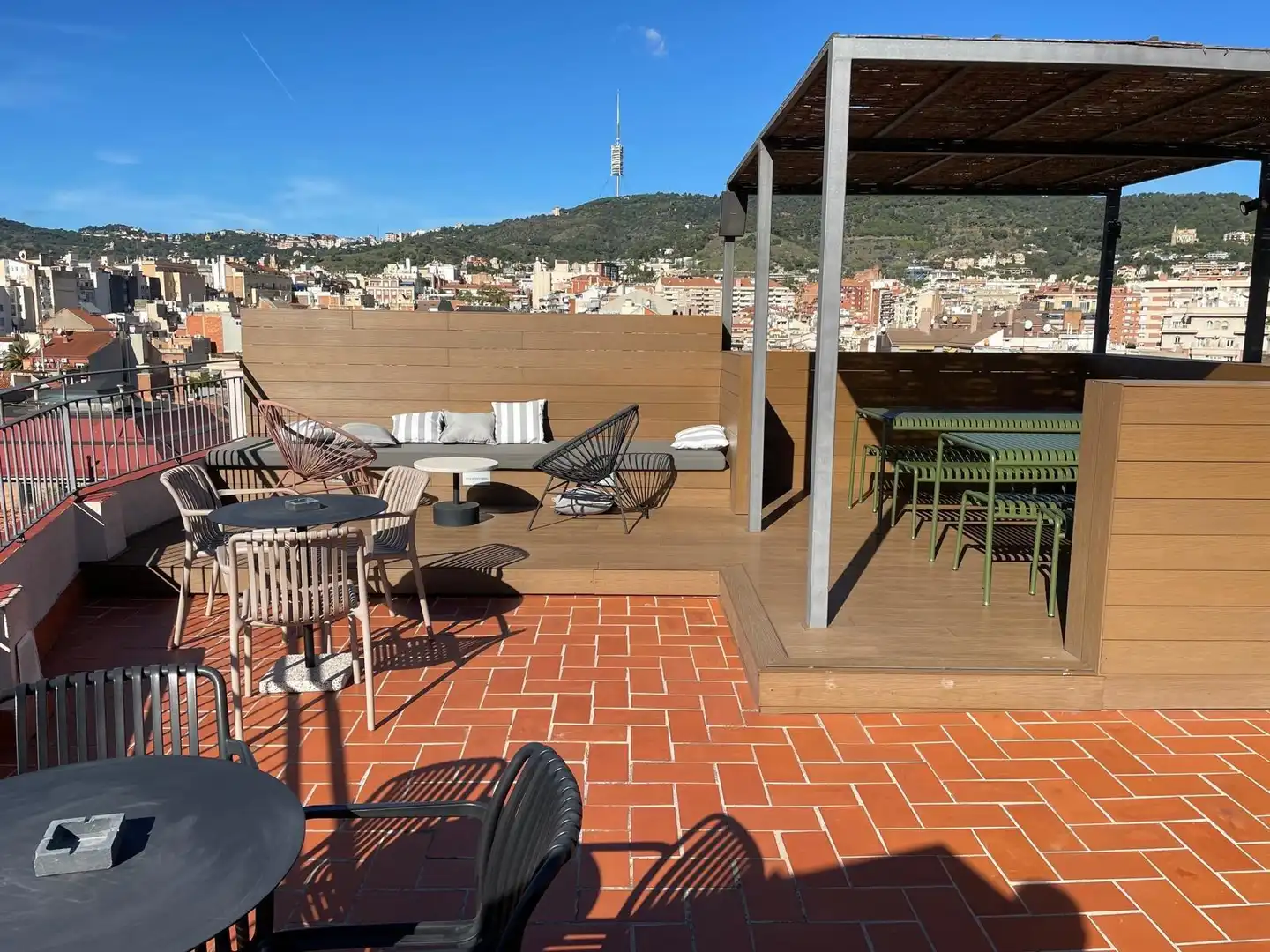 Terraza de Piso de alquiler en Barcelona con Aire acondicionado, Calefacción y Parquet