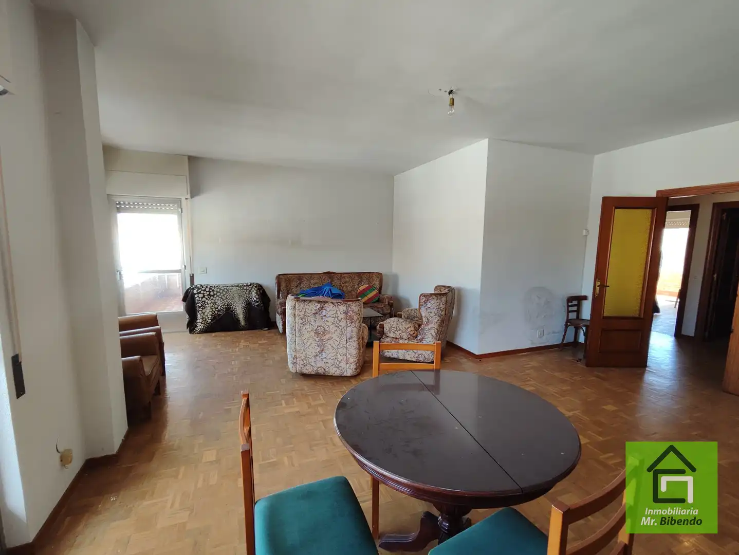 Sala d'estar de Pis en venda en Coreses amb Calefacció, Jardí privat i Parquet