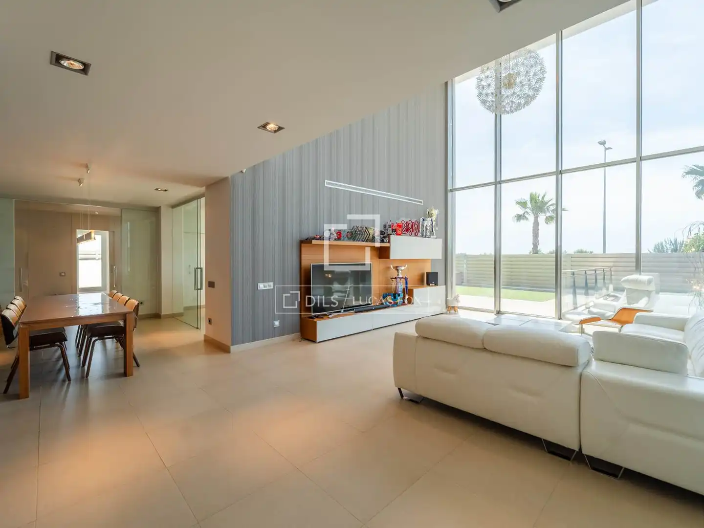 Sala de estar de Casa o chalet en venta en La Vall d'Uixó con Aire acondicionado, Calefacción y Jardín privado