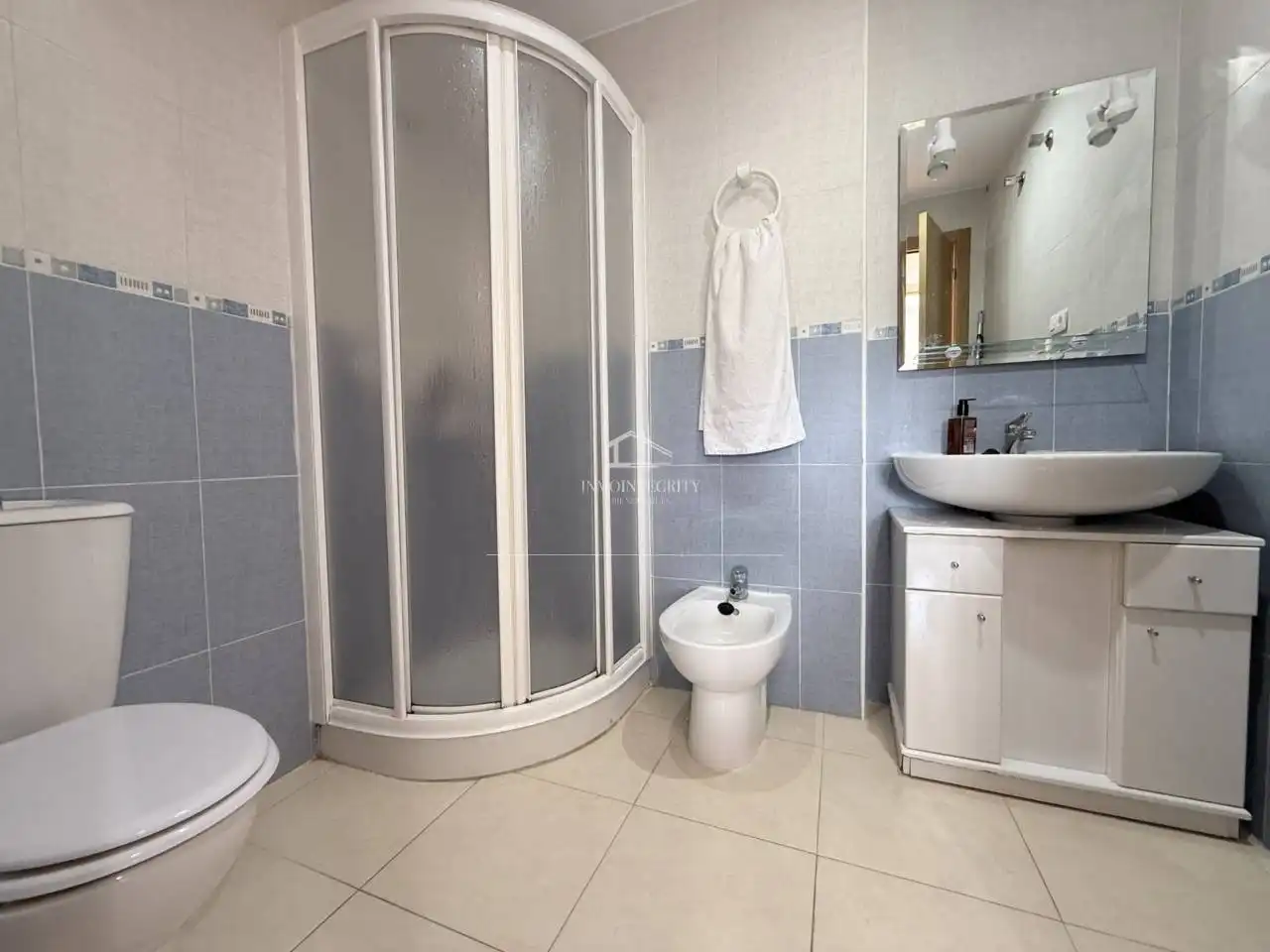 Bany de Apartament en venda en Oropesa del Mar / Orpesa amb Aire condicionat, Terrassa i Moblat