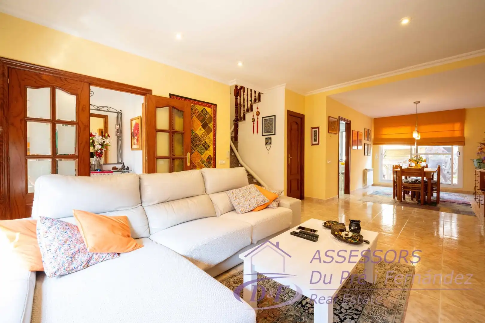 Sala d'estar de Casa adosada en venda en Premià de Dalt amb Aire condicionat, Calefacció i Jardí privat