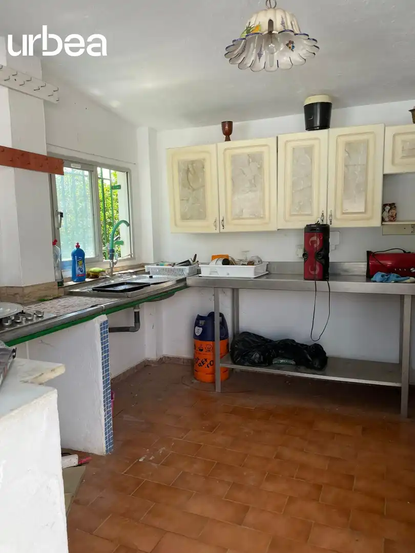 Cocina de Finca rústica de alquiler en Málaga con Calefacción, Jardín privado y Terraza