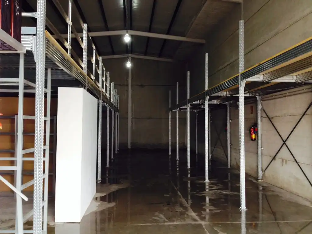 Nave industrielle à vendre à Espera