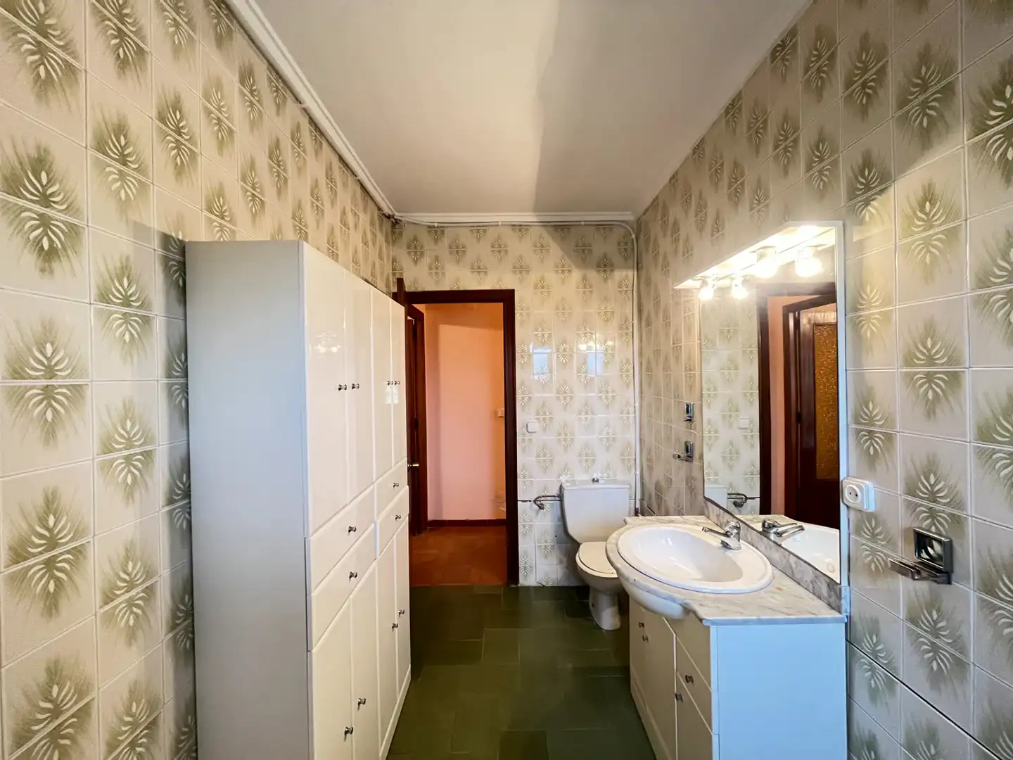 Baño de Casa o chalet en venta en Sagunto / Sagunt con Jardín privado, Terraza y Trastero