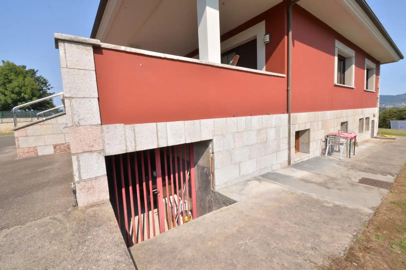 Vista exterior de Casa o chalet en venta en Oviedo  con Calefacción, Jardín privado y Terraza