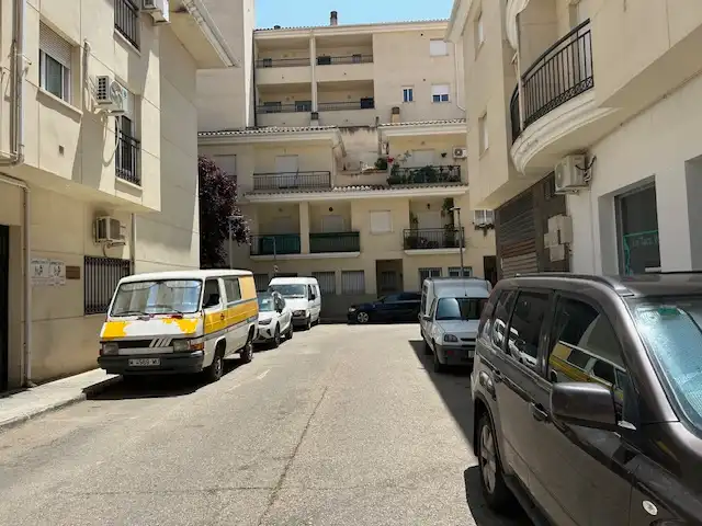 Local comercial en venda a Calle Clara Campoamor, imagen 5
