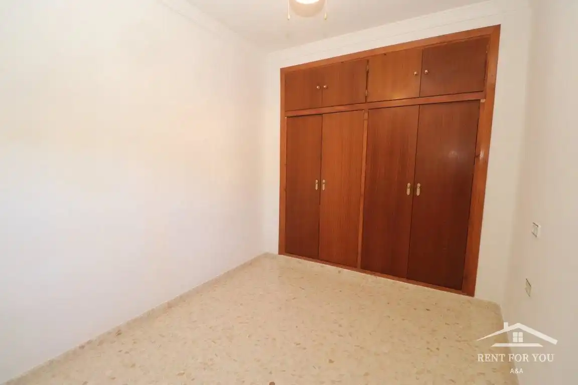 Schlafzimmer von Maisonette zur Miete in Coín mit Klimaanlage und Balkon