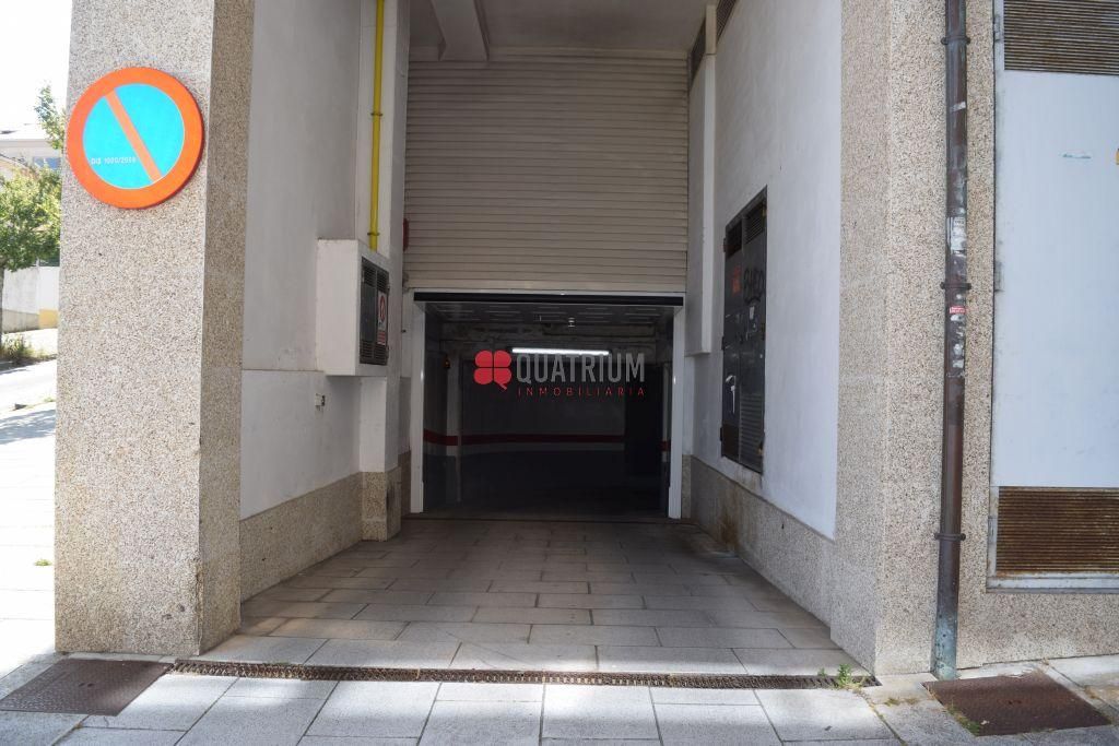 Garage for sale in Santiago de Compostela 