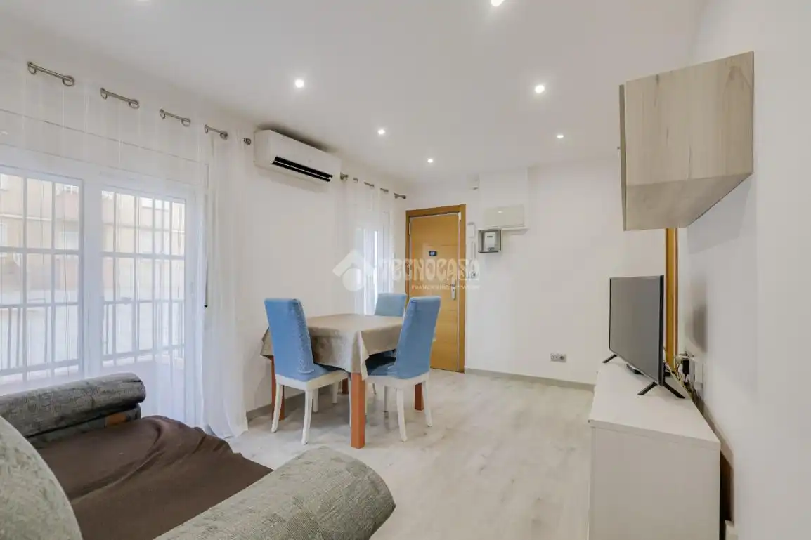 Flat with terrace for sale in Molí Nou - Ciutat Cooperativa, imagen 3