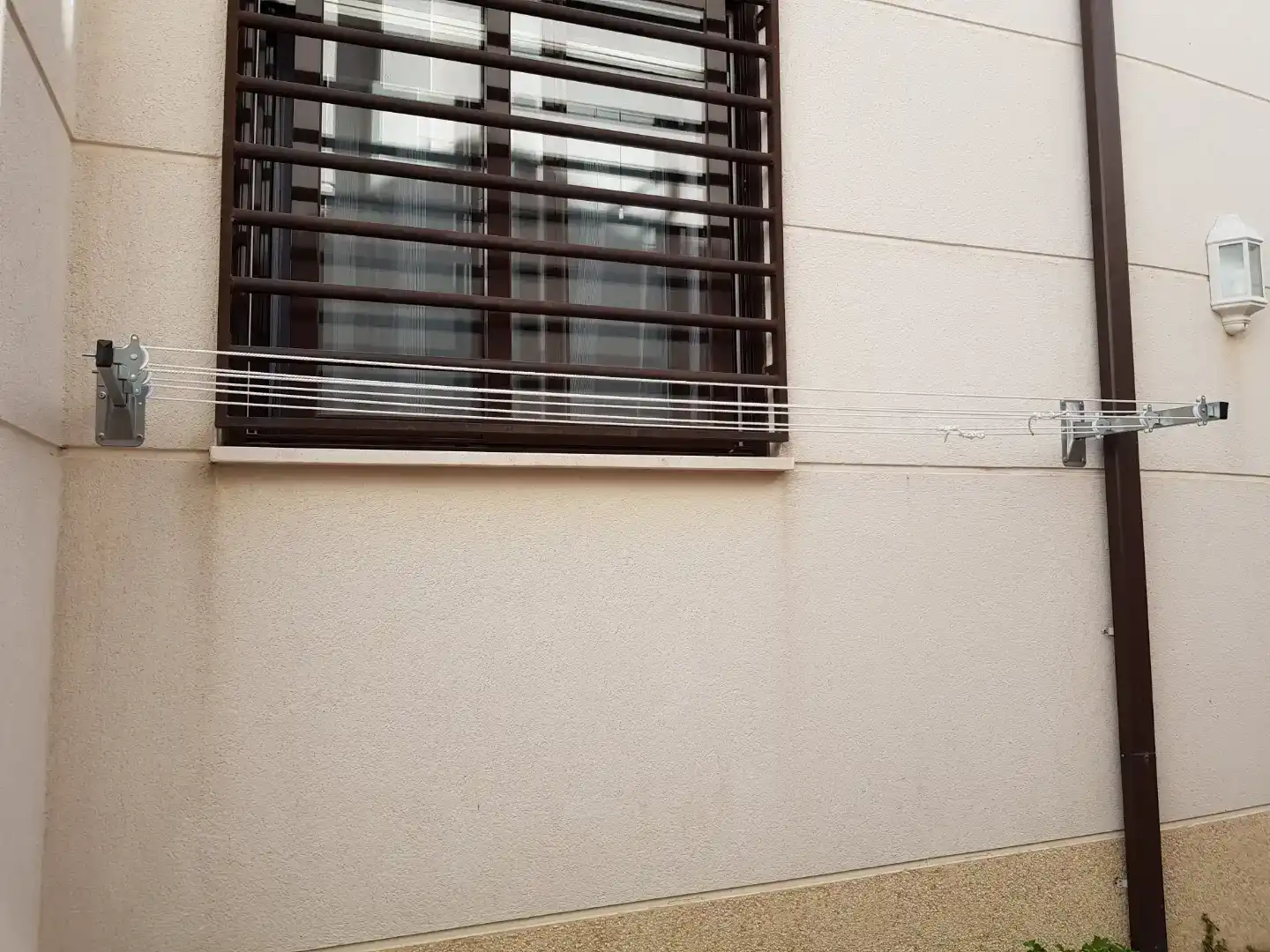 Außenansicht von Wohnung zum Verkauf in Ocaña mit Klimaanlage
