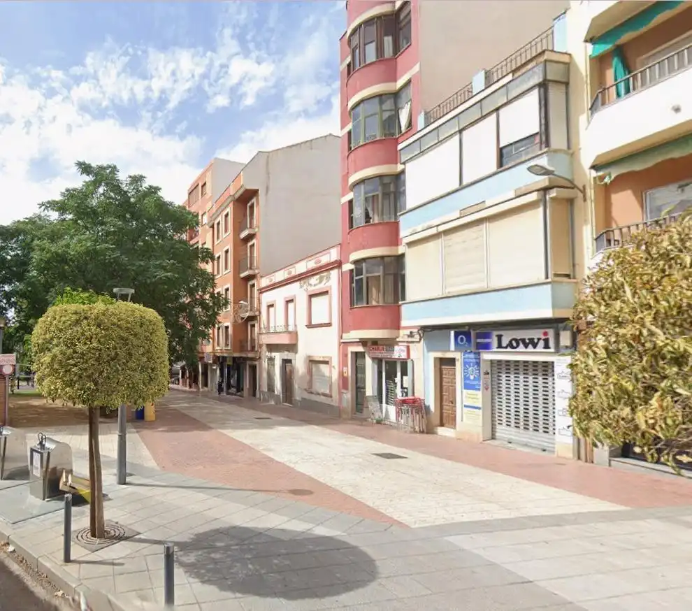Oficina en venda a Almendralejo