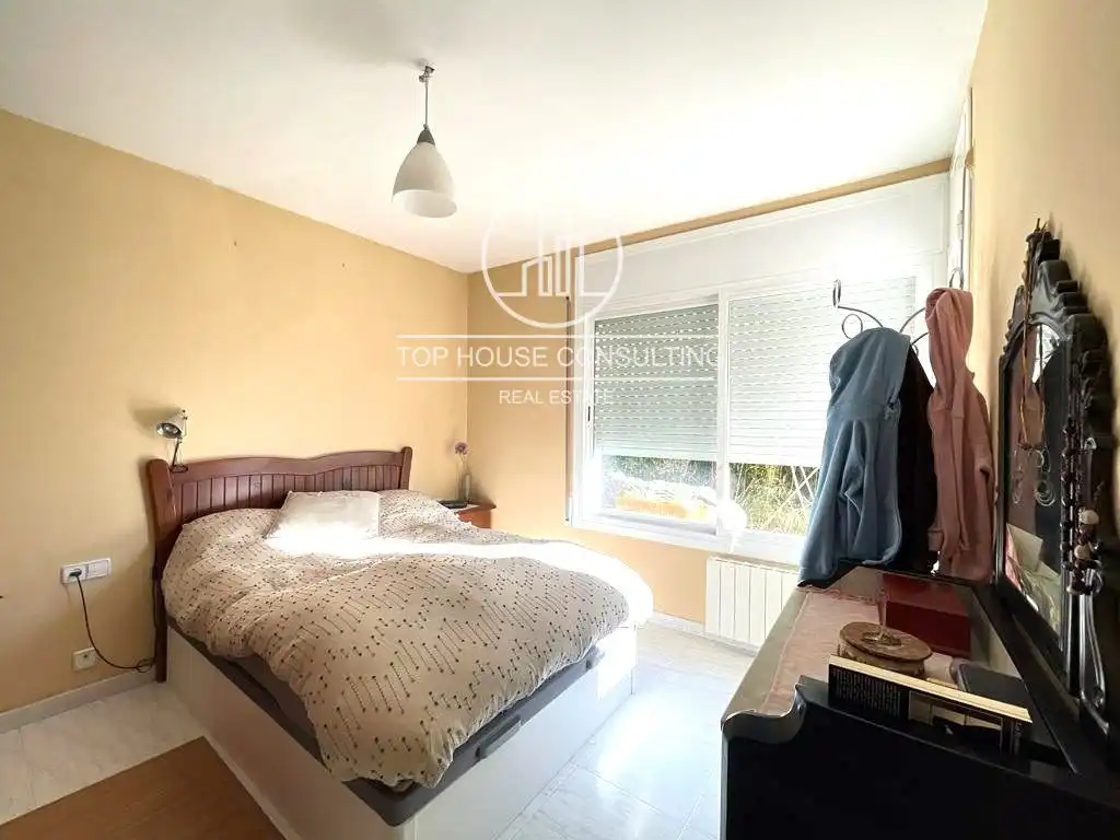 Habitación de Casa o chalet en venta en Òrrius con Aire acondicionado, Calefacción y Terraza