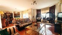 Living room of Single-family semi-detached for sale in Illescas  with Air Conditioner, Heating and Private garden