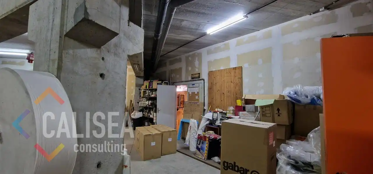 Industrial building to rent in Sud, imagen 8