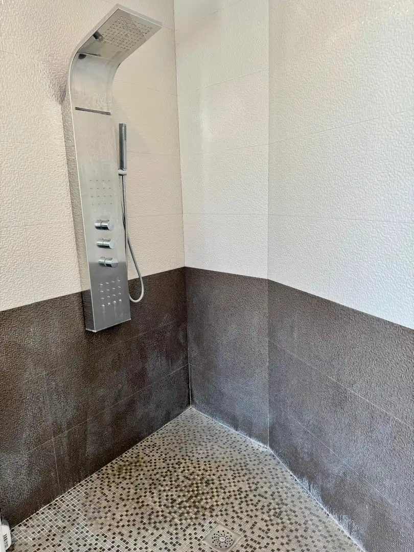 Bany de Casa o xalet de lloguer en Marbella amb Aire condicionat, Calefacció i Jardí privat