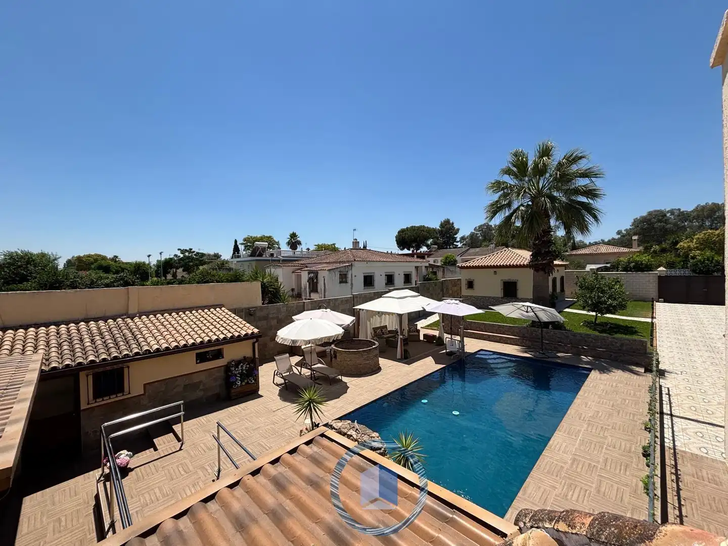 Piscina de Casa o xalet en venda en Alcalá de Guadaira amb Piscina
