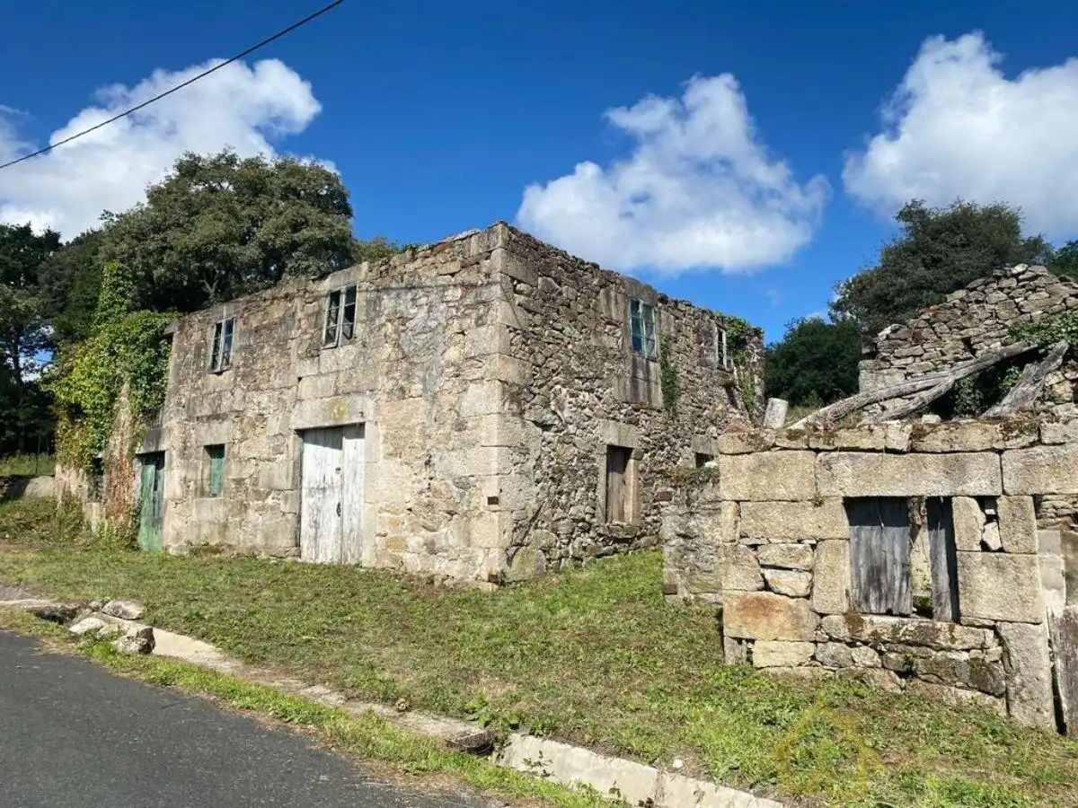 Casa rústica en venda a Friol, imagen 2