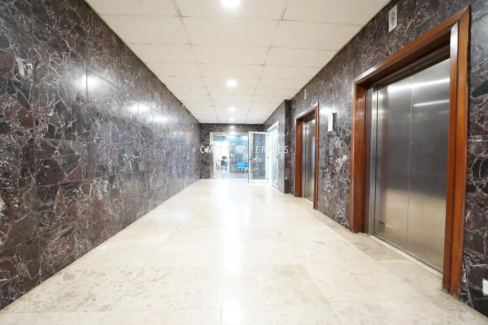 Büro zur Miete in Valencia mit Klimaanlage und Heizung