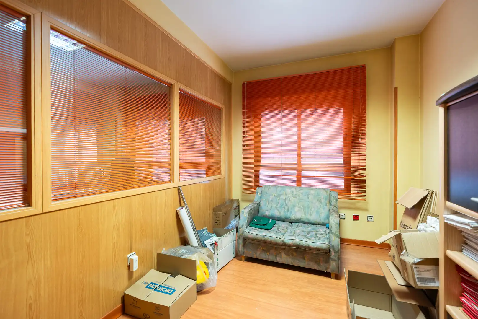 Flat for sale in Madrid  with Heating, Balcony and Community pool