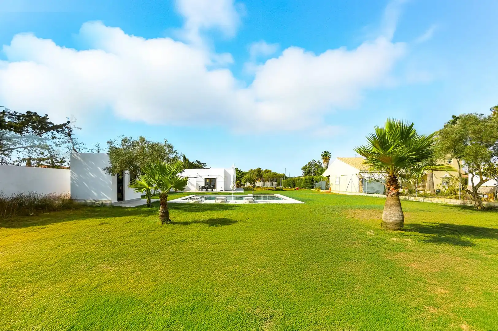 Jardí de Casa o xalet en venda en Chiclana de la Frontera amb Jardí privat, Traster i Piscina