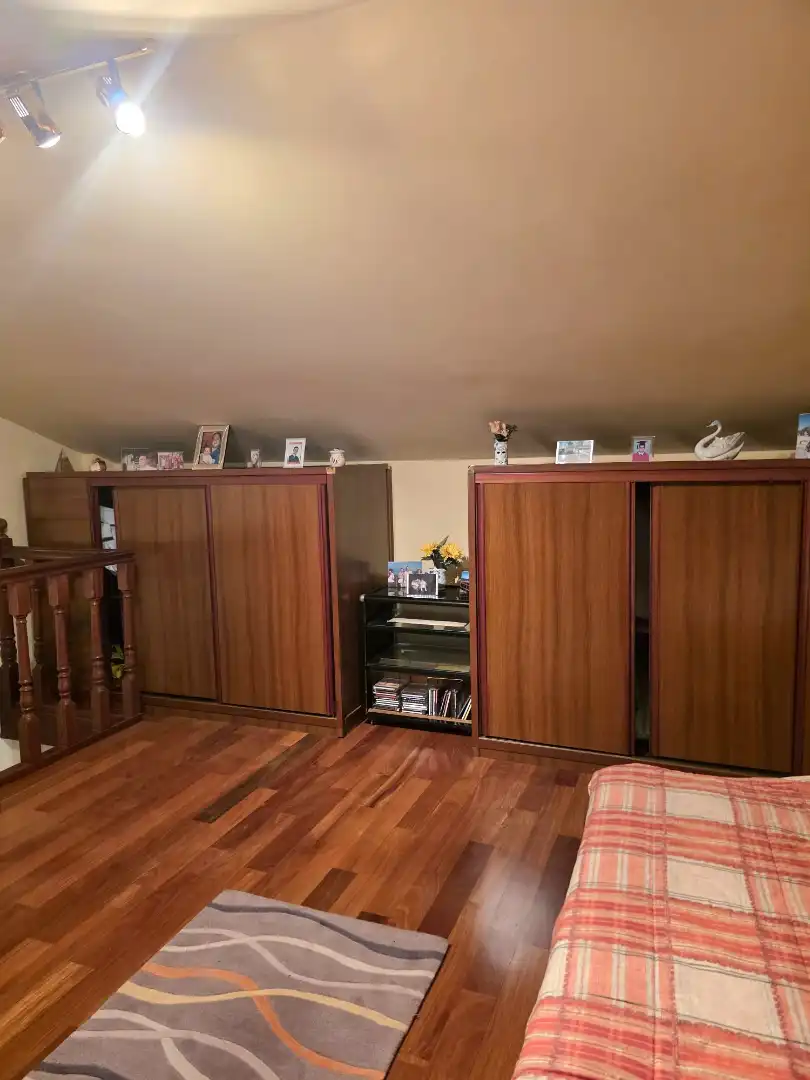 Sala de estar de Casa adosada en venta en Castro-Urdiales con Calefacción, Jardín privado y Terraza