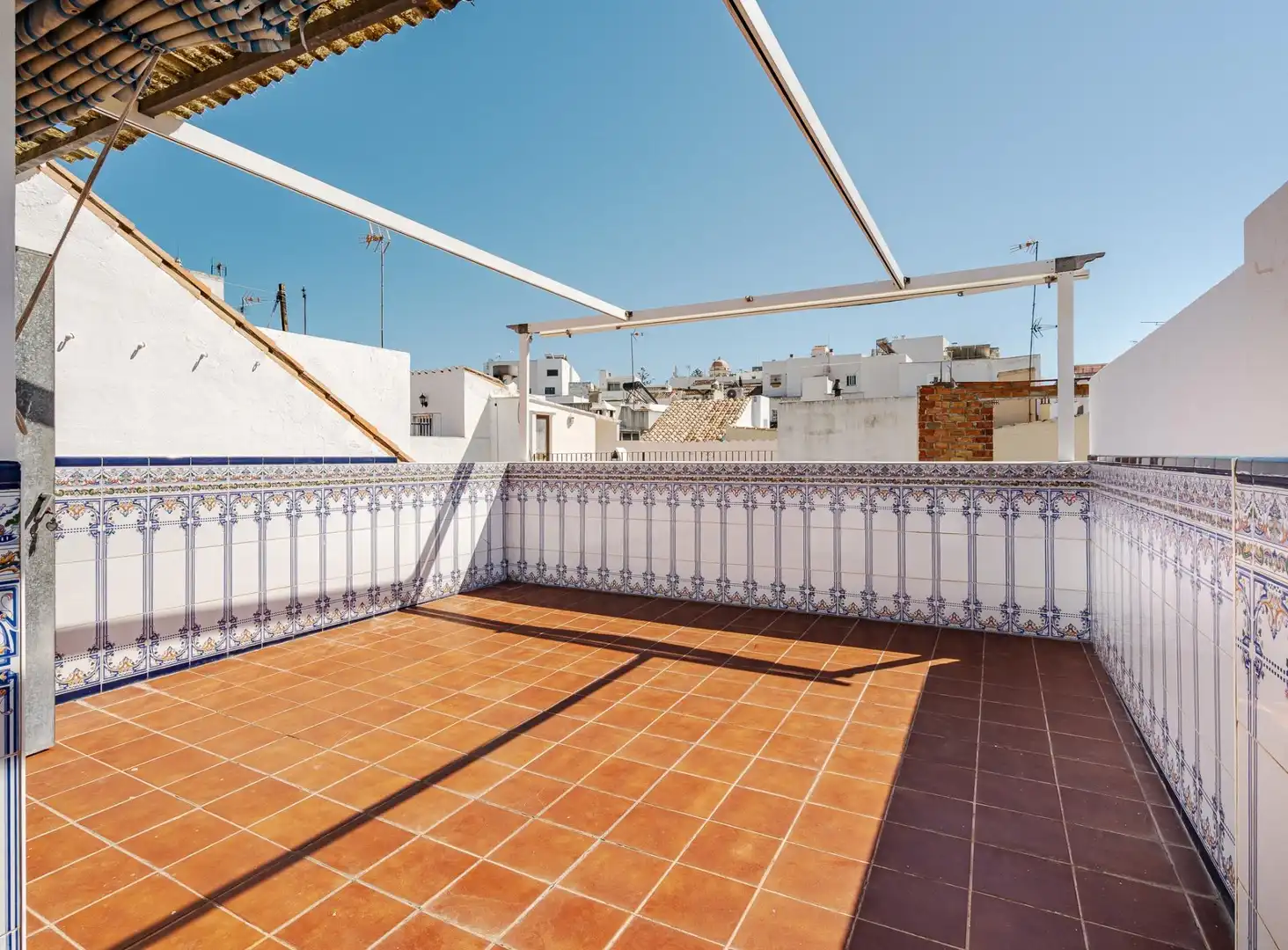 Haus mit Terrasse zum Verkauf in Estepona Pueblo, imagen 2