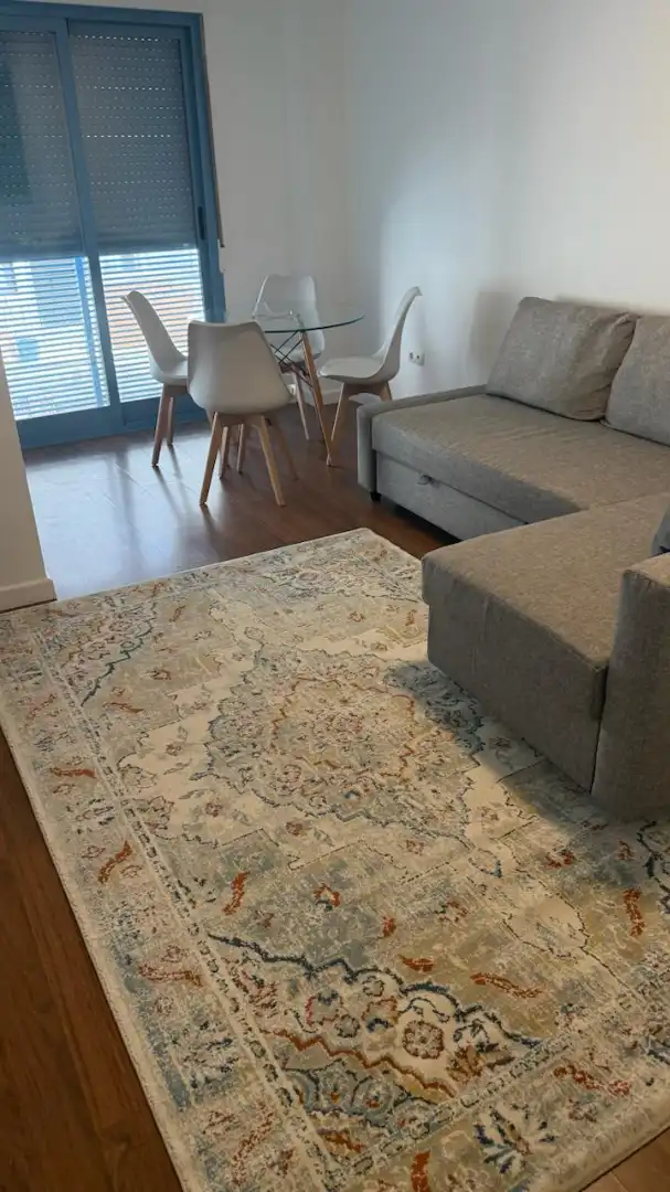 Sala d'estar de Pis de lloguer en Benidorm amb Aire condicionat, Calefacció i Moblat