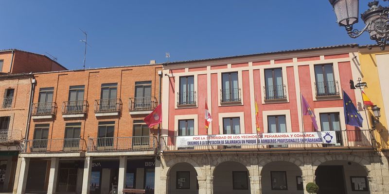 Vista exterior de Pis en venda en Peñaranda de Bracamonte