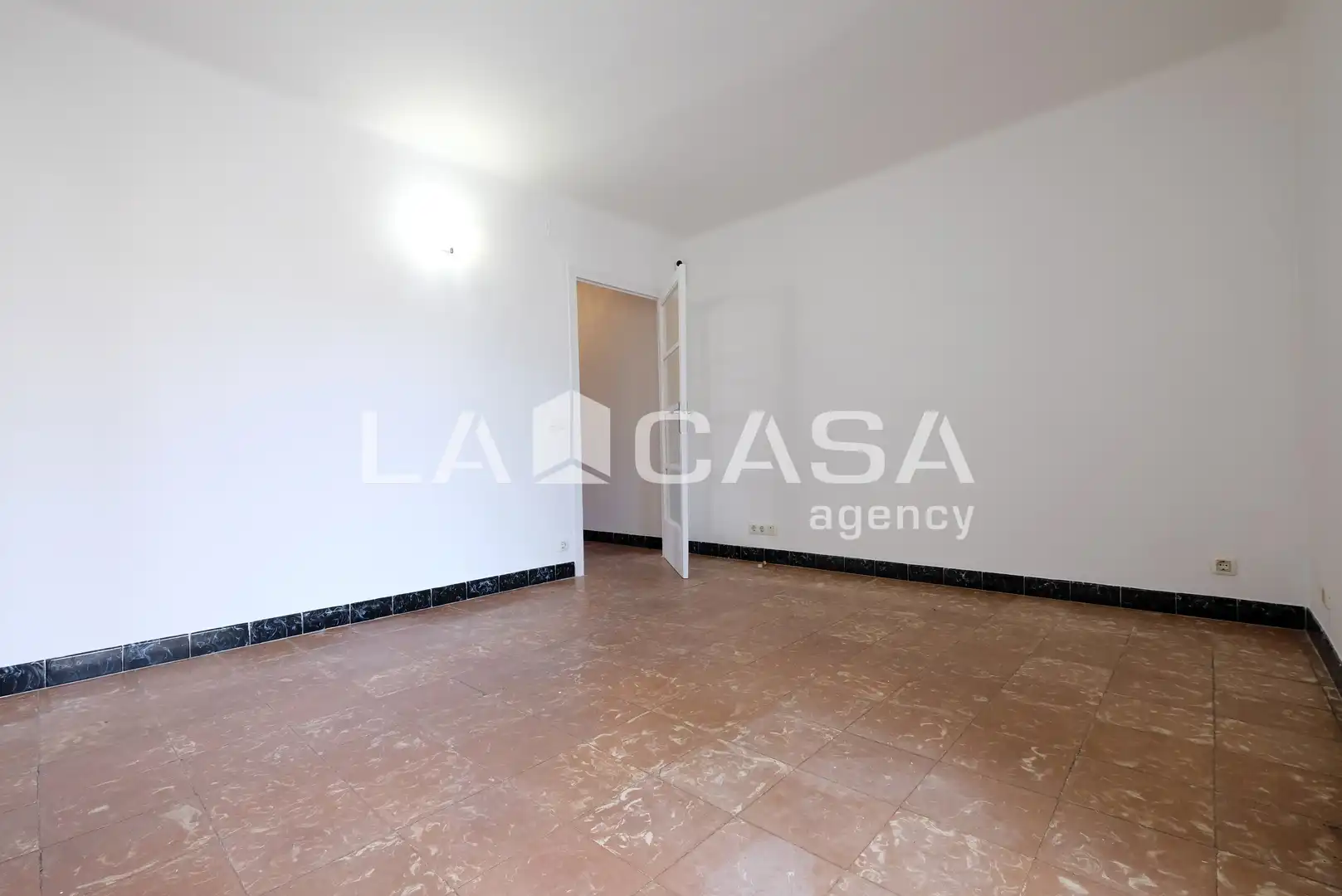 Piso en venta en Barcelona con Balcón