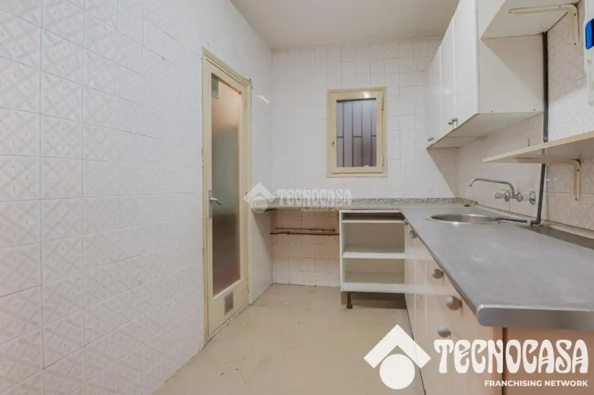 Cocina de Piso en venta en Canovelles con Aire acondicionado y Balcón