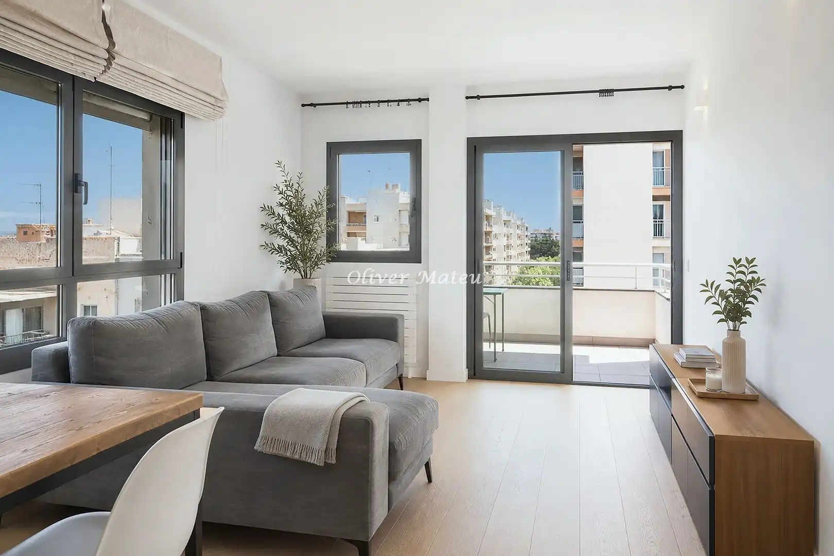 Balcony of Flat for sale in  Palma de Mallorca  with Air Conditioner, Heating and Parquet flooring