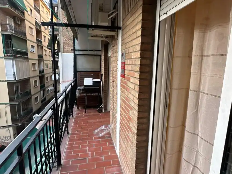 Terraza de Piso de alquiler en  Granada Capital con Aire acondicionado y Balcón